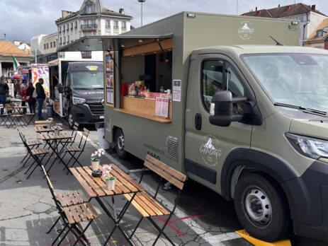 fritterie food truck l'helvete en Geneve Suisse