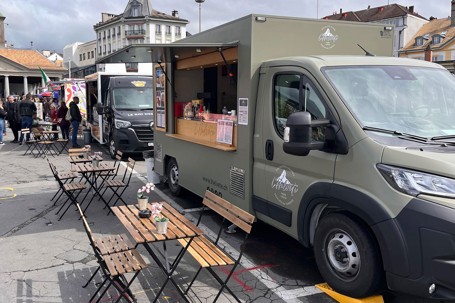 fritterie food truck l'helvete en Geneve Suisse